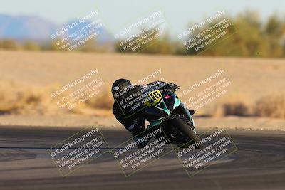 media/Dec-07-2024-CVMA (Sat) [[21c5f1ef85]]/Race 13-Amateur Supersport Middleweight/